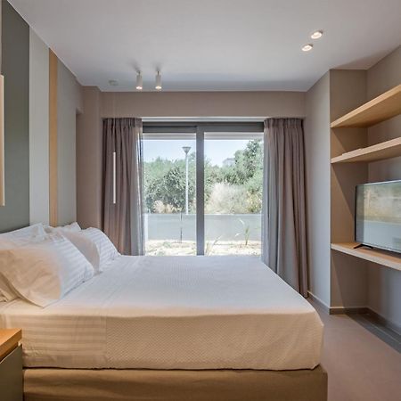 Noemie Luxury Suites Chania  Kamer foto
