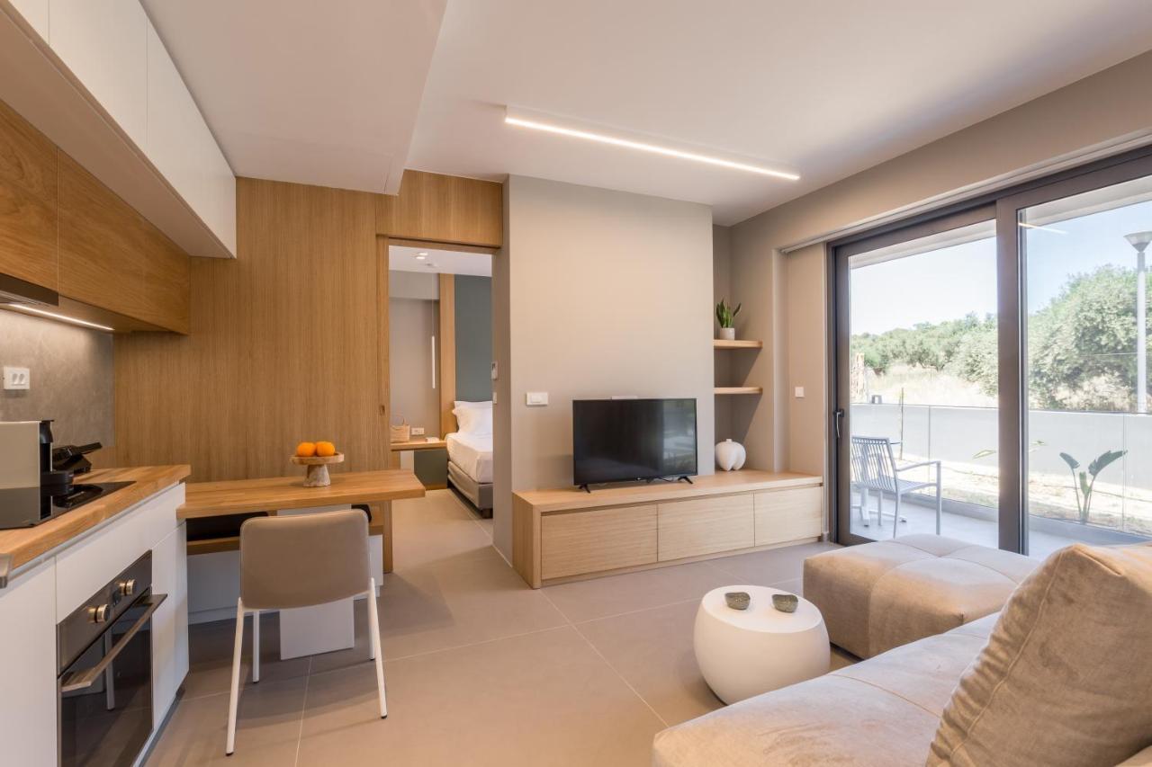 Noemie Luxury Suites Chania  Buitenkant foto